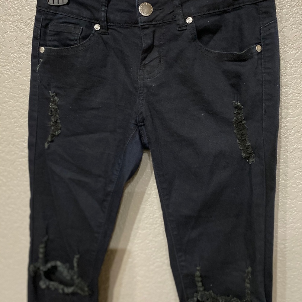 VIP Skinny ripped stretch black pants size 3/4 - Picture 3 of 9